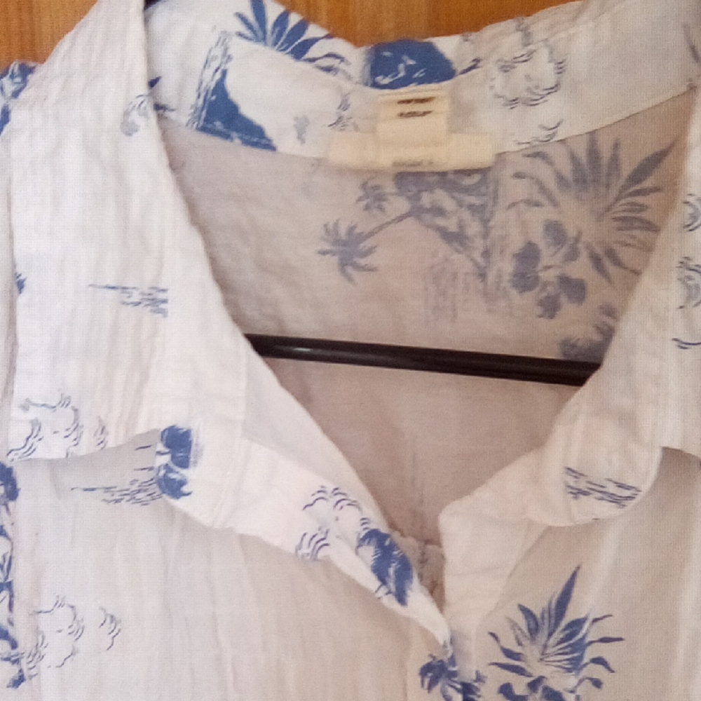 a.n.a Floral Blue and White Button Down Shirt